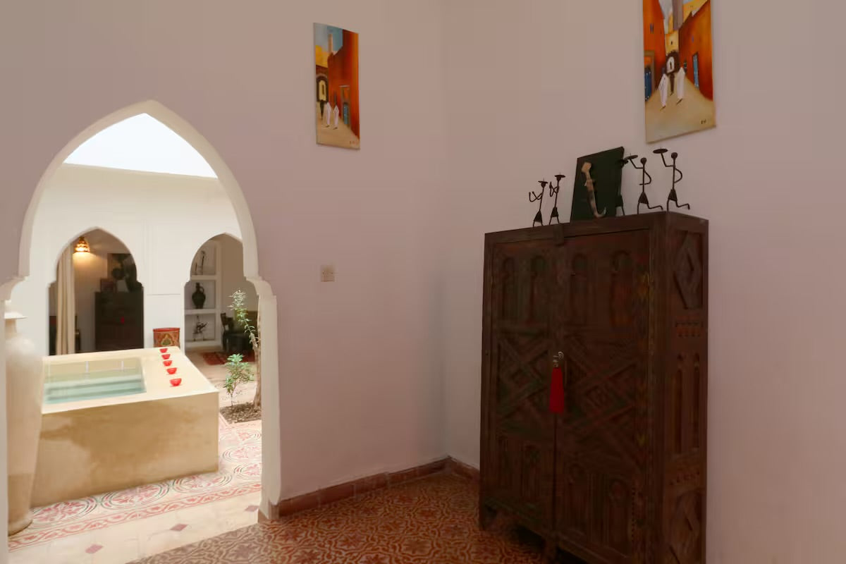 Riad 99 5