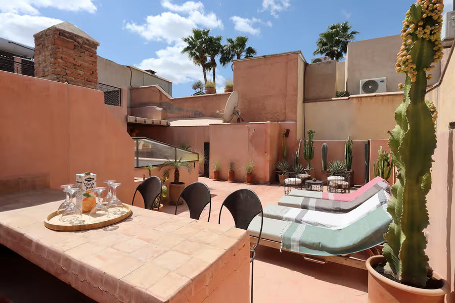 Riad Jakar